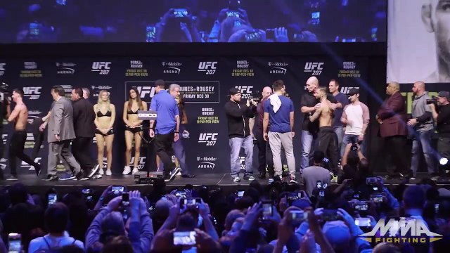 UFC 207 Rewind: Amanda Nunes, Cody Garbrandt Get Big Wins