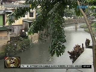24 Oras: Mga improvised na balsa at life vest, nakahanda na sa Roxas District, QC