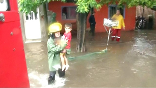 Hundreds evacuated in Argentina after severe floods