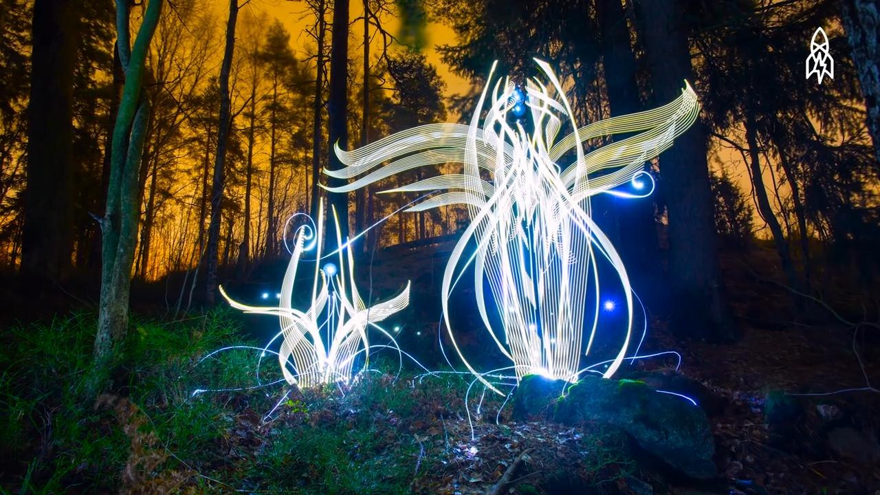 Drawing with light