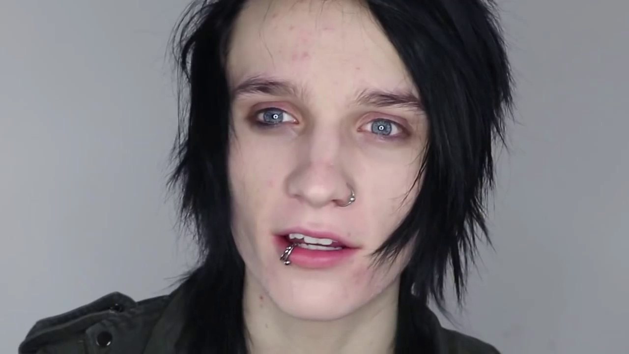 Johnnie Guilbert NEW HAIR STYLE