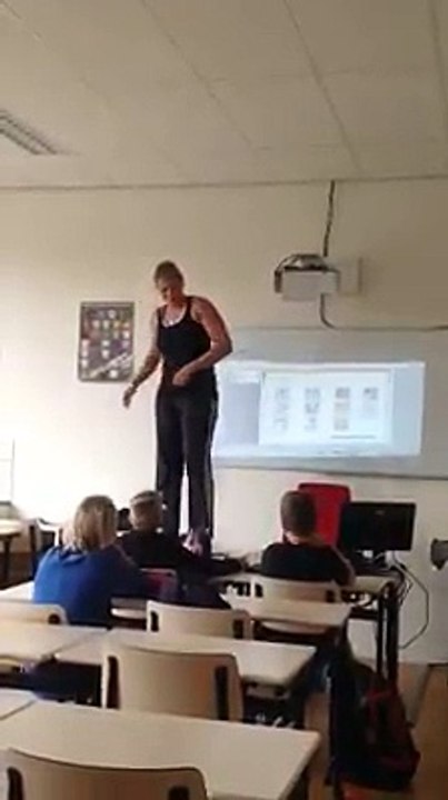 What Female Teacher Is Doing In Biology Class - Video Going Viral