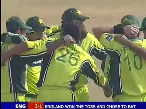Muhammad Asif and Shabbir Ahmad Wicket in First Over of International ODI Match
