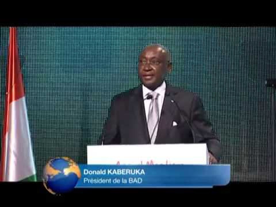 RTI1/‪Economie- La cérémonie officielle des assemblées annuelles de la BAD‬