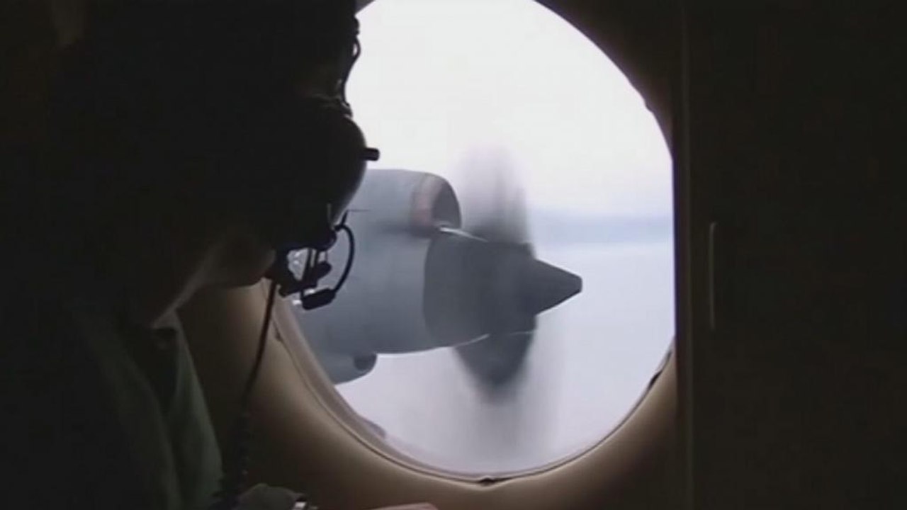 Рейс MH370: пошуки зниклого лайнера зупинили пі...