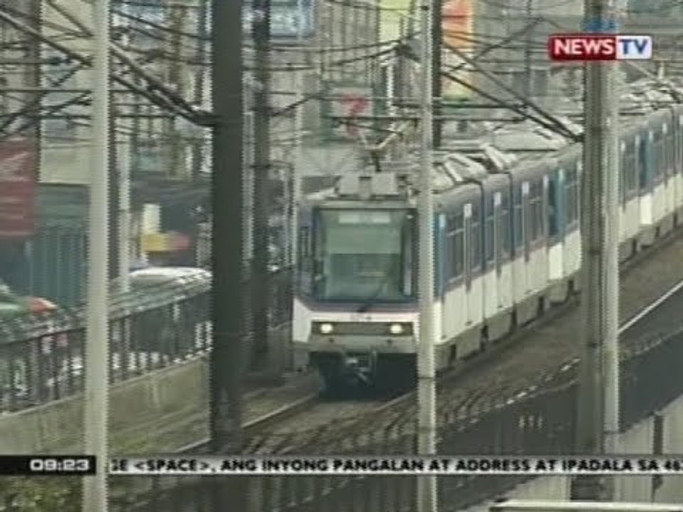 SONA: 2 tren ng MRT, sabay na huminto sa MRT Kamuning station