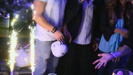 Álex Casademunt publica una foto de su agresión