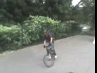 moi sur skate park au guichet