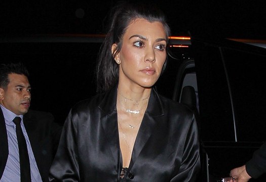 Kourtney Kardashian Bares Her Nipples While Partying With Justin Bieber