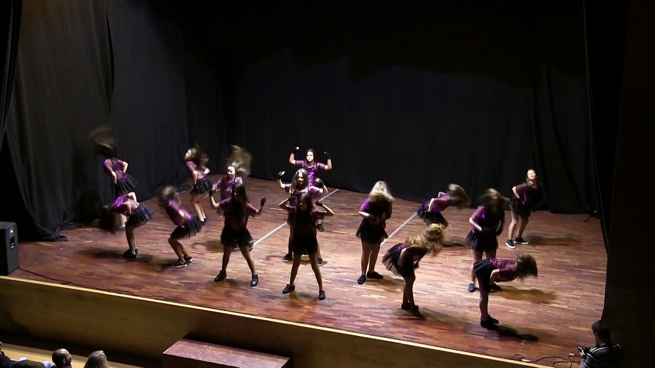 Las Zapatillas Rojas - Festival navidad 2016