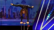 Découvrez l’incroyable talent cette acrobate : OMG, juste hallucinant !