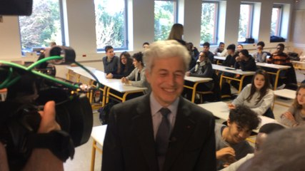 Visite du préfet au lycée Carcouet