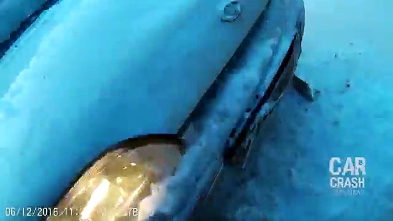 Car Crash Compilation 849 - December 2016