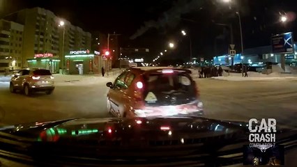 Car Crashes Compilation 837 - December 2016