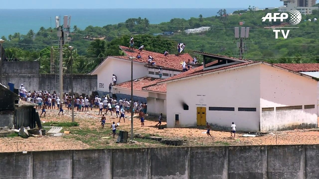 Polícia dispara balas de borracha em presídio de Natal