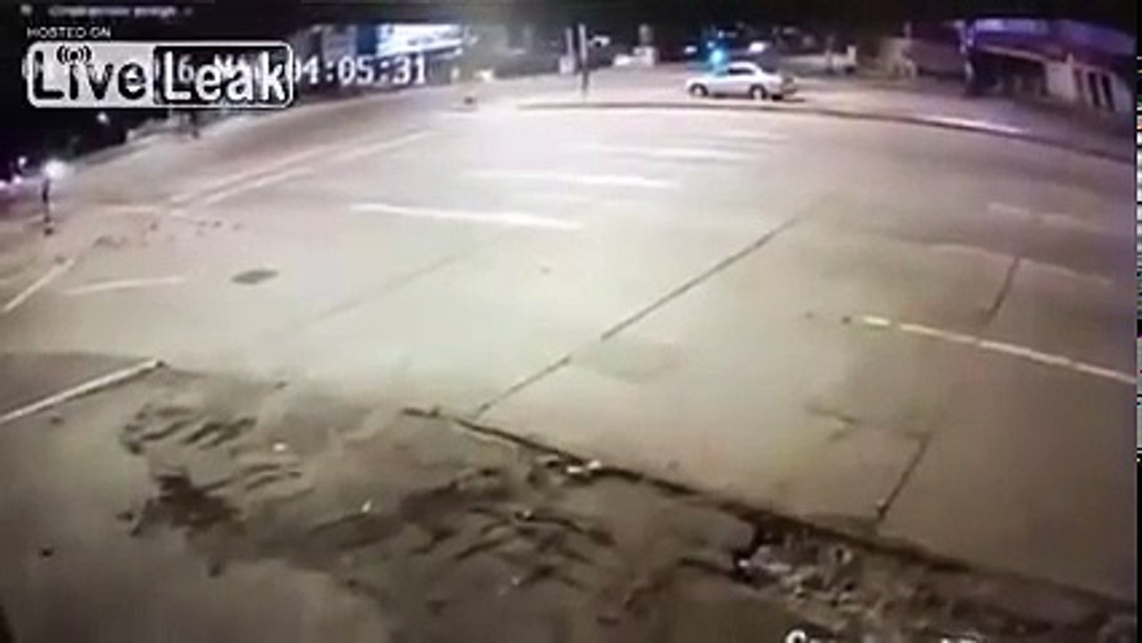 Car crash, no seatbelt, hard landing