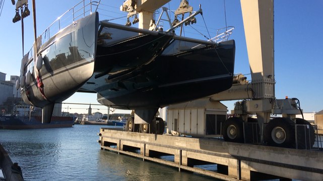 Mise à l'eau du 2e Série 7 chez Privilège marine