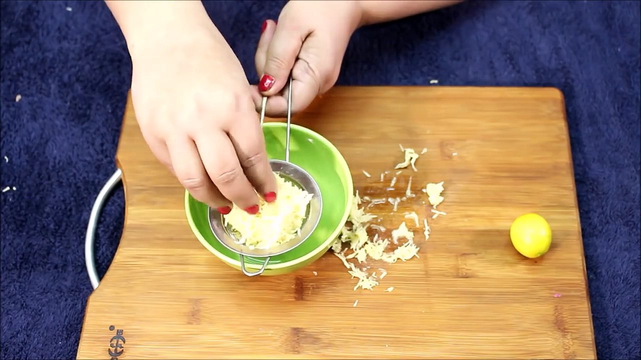 How To Remove Dark Circles Naturally At Home in Urdu