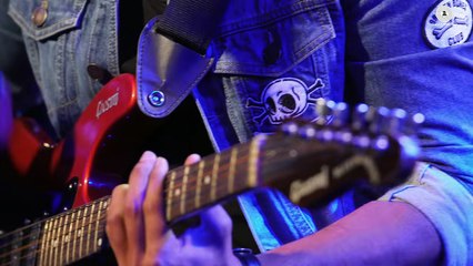 Jab Tu Saath Nahi Hota - Official Music Video - Yasser Desai - Rishabh Srivastava