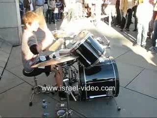 Amasing drummer .Drum solo