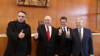 El Constitucional alemán no prohíbe al neonazi NPD, aunque insta a combatirlo