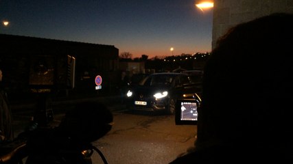 L'accueil de Manuel Valls, salle municipale