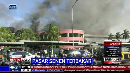 Hampir Seluruh Kios Blok 1 dan 2 Pasar Senen Hangus Terbakar