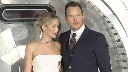 Jennifer Lawrence y Chris Pratt cortan entrevista, molestos