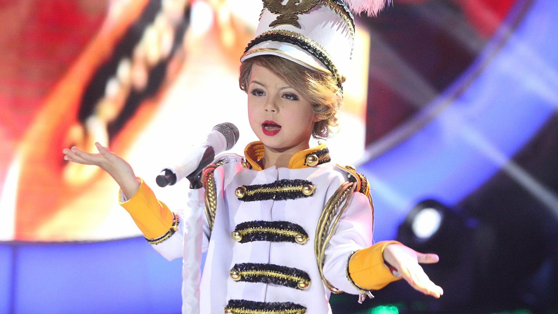 7 Year Girl Slays Taylor Swift’s ‘You Belong With Me’ Song