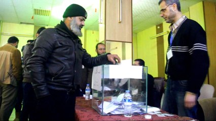 Syria: Idlib residents vote for first civilian council