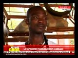 Petits metiers : Gros Business   La tapisserie d'ameublement a Abidjan