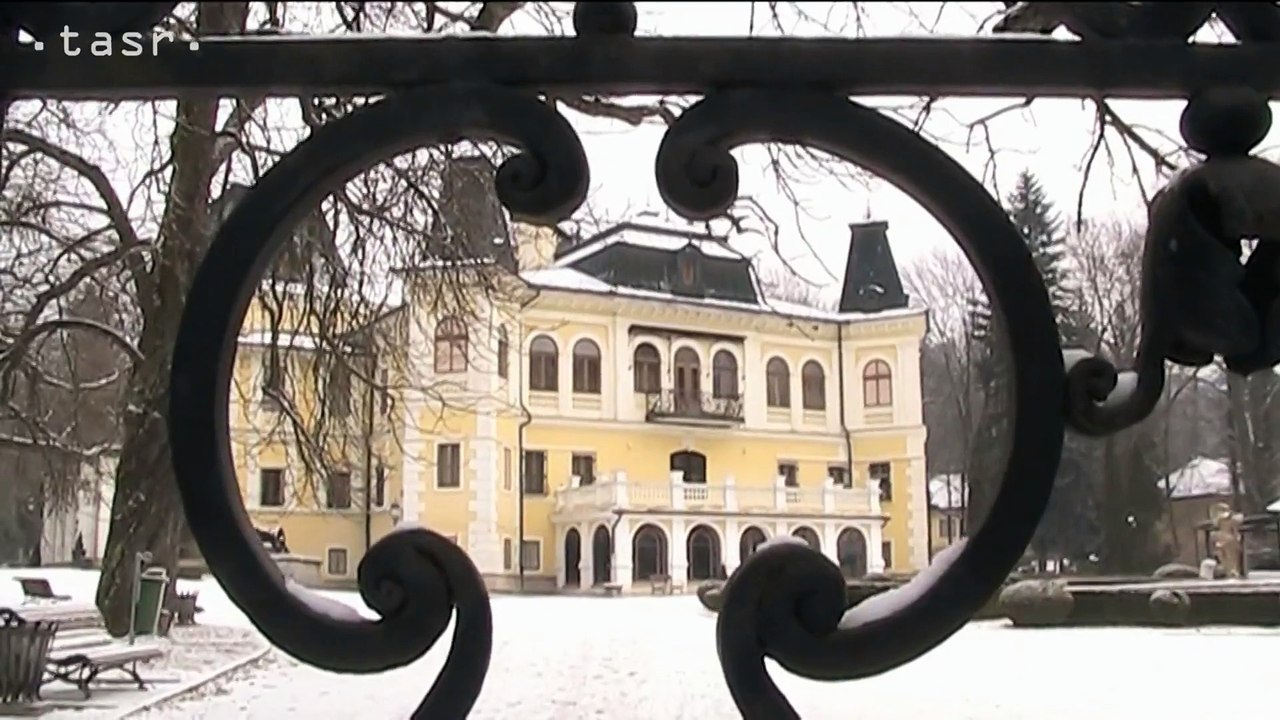 Zamrznutý Rímsky vodopád v Betliari