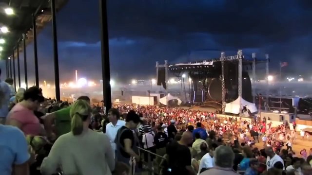 Les plus gros accidents causés par des ouvriers négligeant! Compilation FAIL