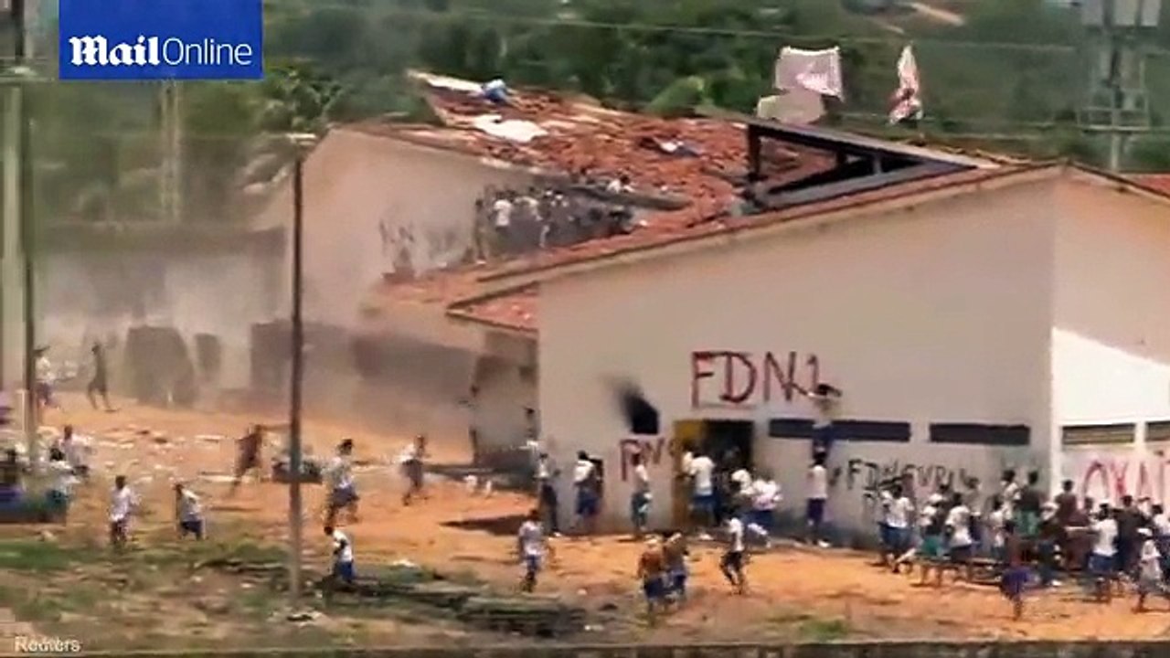 Brazilian police fire rubber bullets at inmates during riots