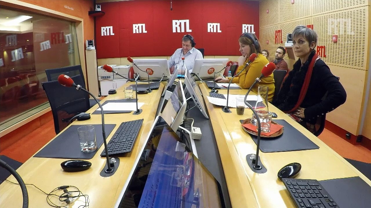 Les Enfoirés et Guillaume Musso dans Laissez-vous tenter du 18 janvier 2017