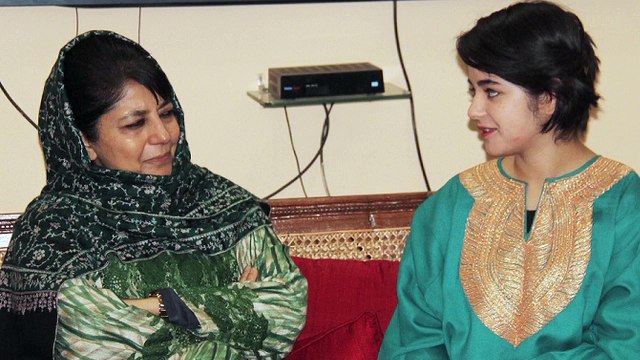 Venkaiah Naidu slams LIBERALS SILENCE on Zaira Wasim trolling