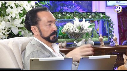 Adnan Oktar periscope izleyicilerinin bir kısmını nasıl yorumladı?