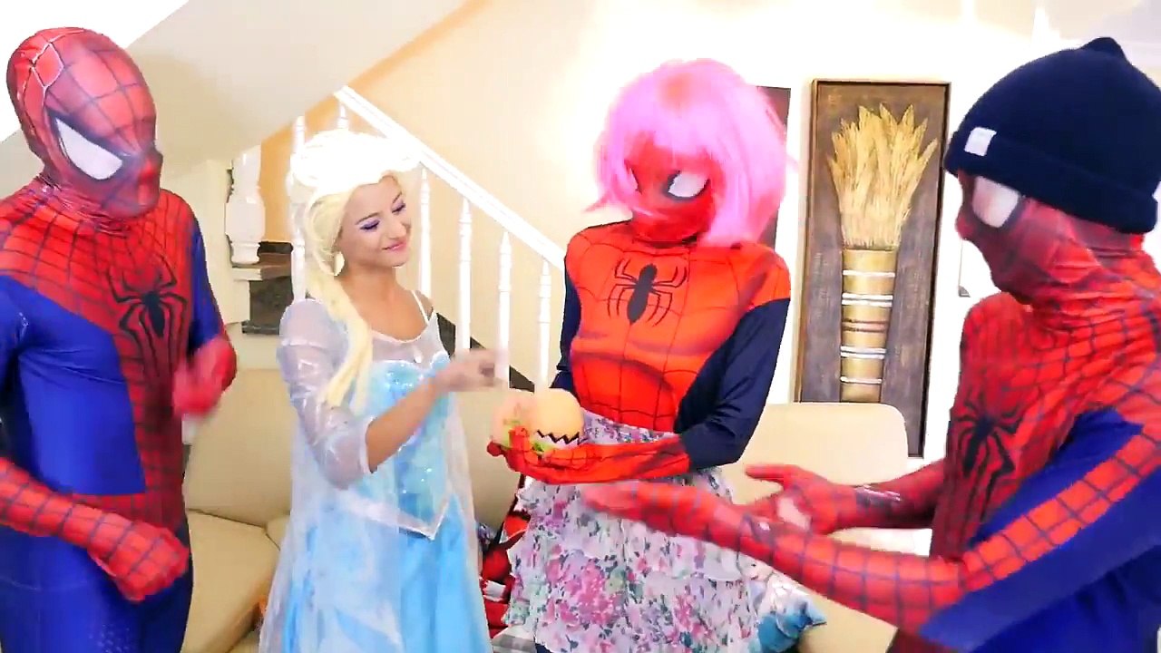 Spider-Man and pink against Spiderbaby Spider-Girl against doctors and Frozen Elsa