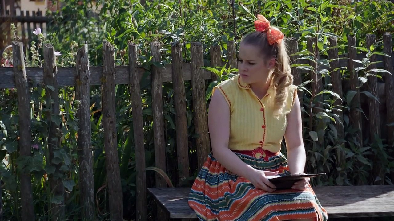 Mademoiselle Marie Kinofilm Ausschnitt 'Einen Vater, braucht man den'