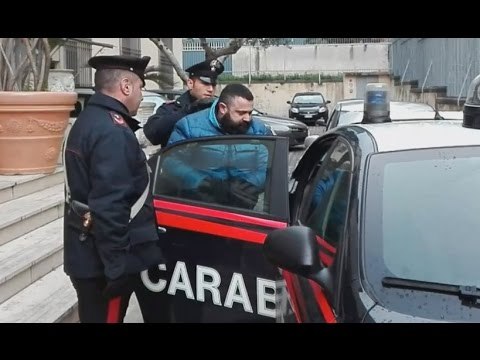 Torre Annunziata (NA) - Pizzo e tentato omicidio, arresti contro clan Gionta (18.01.17)