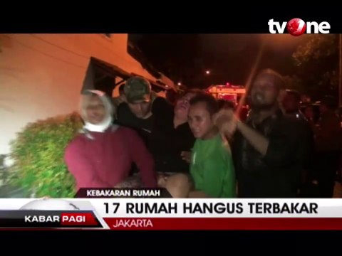 Kebakaran Besar Hanguskan 17 Rumah Warga di Palmerah