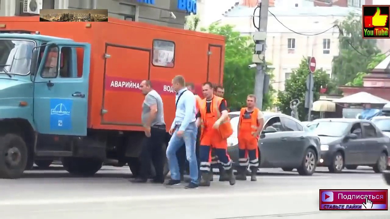 Наказал быка. Разборки на дорогах 2016. Драки. Авто разборки. Авто. За рулем.