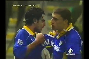 Télécharger la video: 27.11.1997 - 1997-1998 UEFA Champions League Group A Matchday 5 Parma AC 2-2 AC Sparta Prag