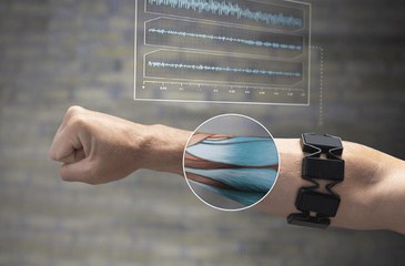 Myo Gesture Control Armband