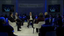 Expertos abordan en Davos el crecimiento desigual de las economías de A-Latina