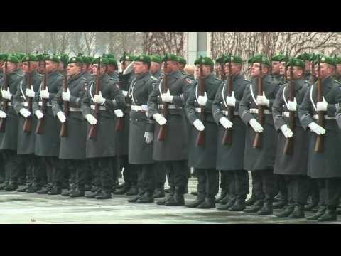 Berlino - L'arrivo di Gentiloni nella Cancelleria federale (18.01.17)