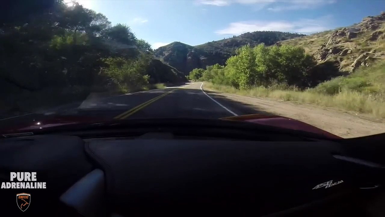Il loue une Ferrari et la crashe le jour de l'anniversaire de sa copine