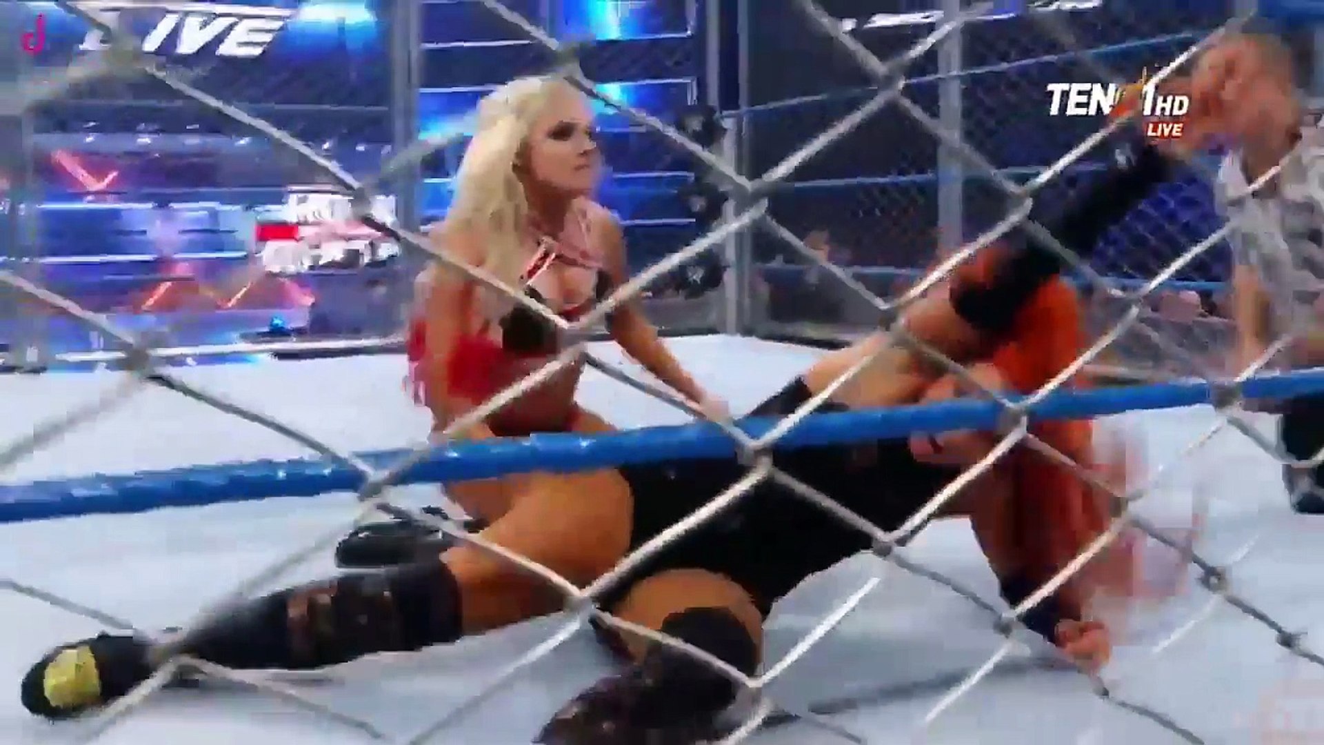 Becky Lynch vs. Alexa Bliss - SmackDown Women's Title Steel Cage Match:  SmackDown LIVE, Jan 17, 2017 