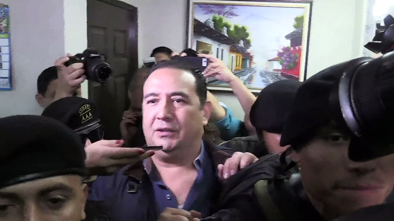 Detenidos hijo y hermano del presidente de Guatemala por fraude
