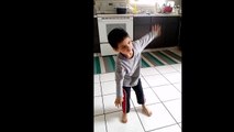 KIDS DANCING TO SONGS!